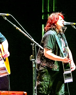 Indigo Girls & Linda Perry